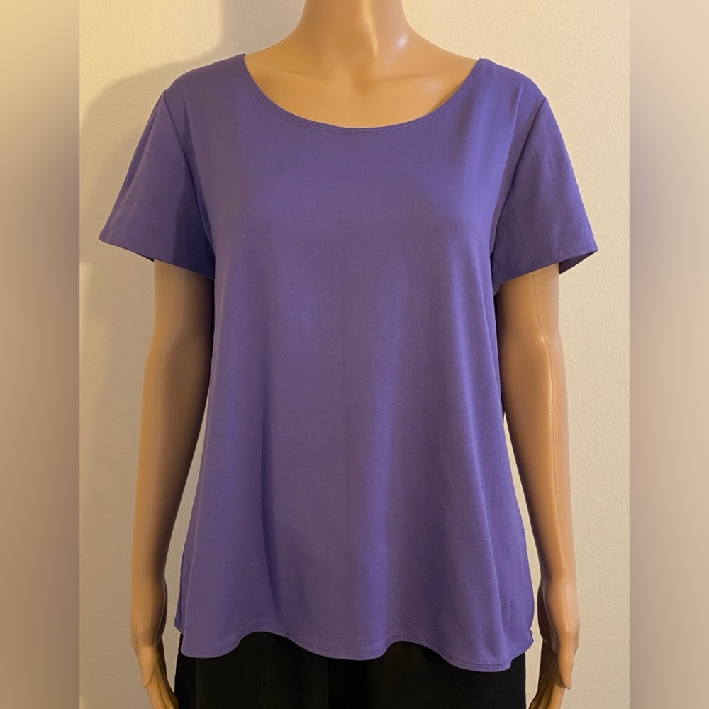 NY Collection Lavender Women's Short Sleeve Top